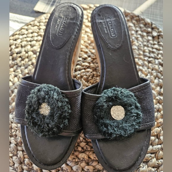 Coach Jazmin Black Wedge Sandles - Picture 4 of 8